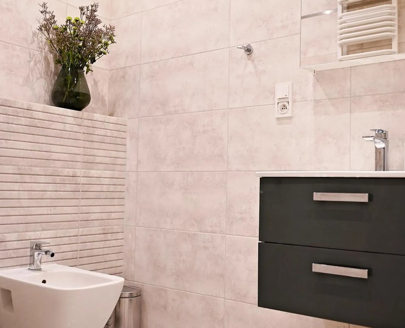 Lejlighed 3 Rooms In Mennica Residence Warszawa Polen