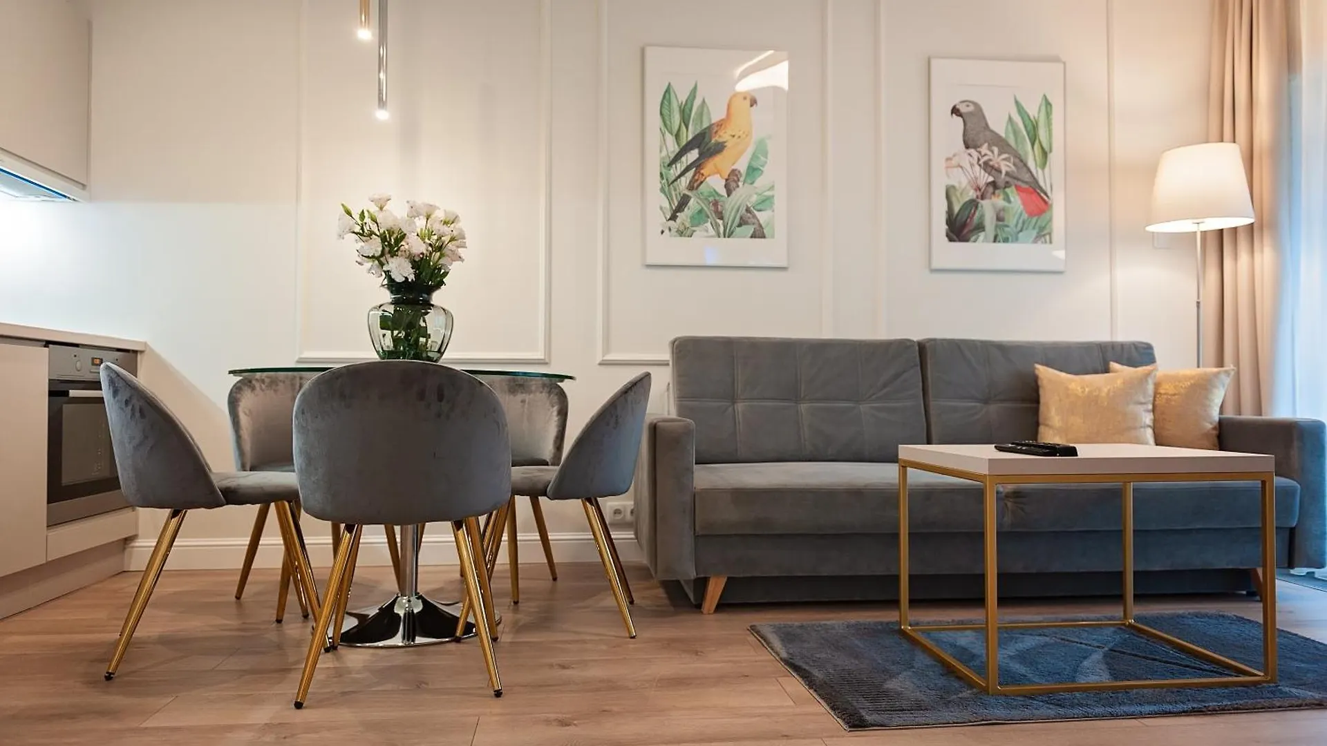 3 Rooms In Mennica Residence Varsóvia