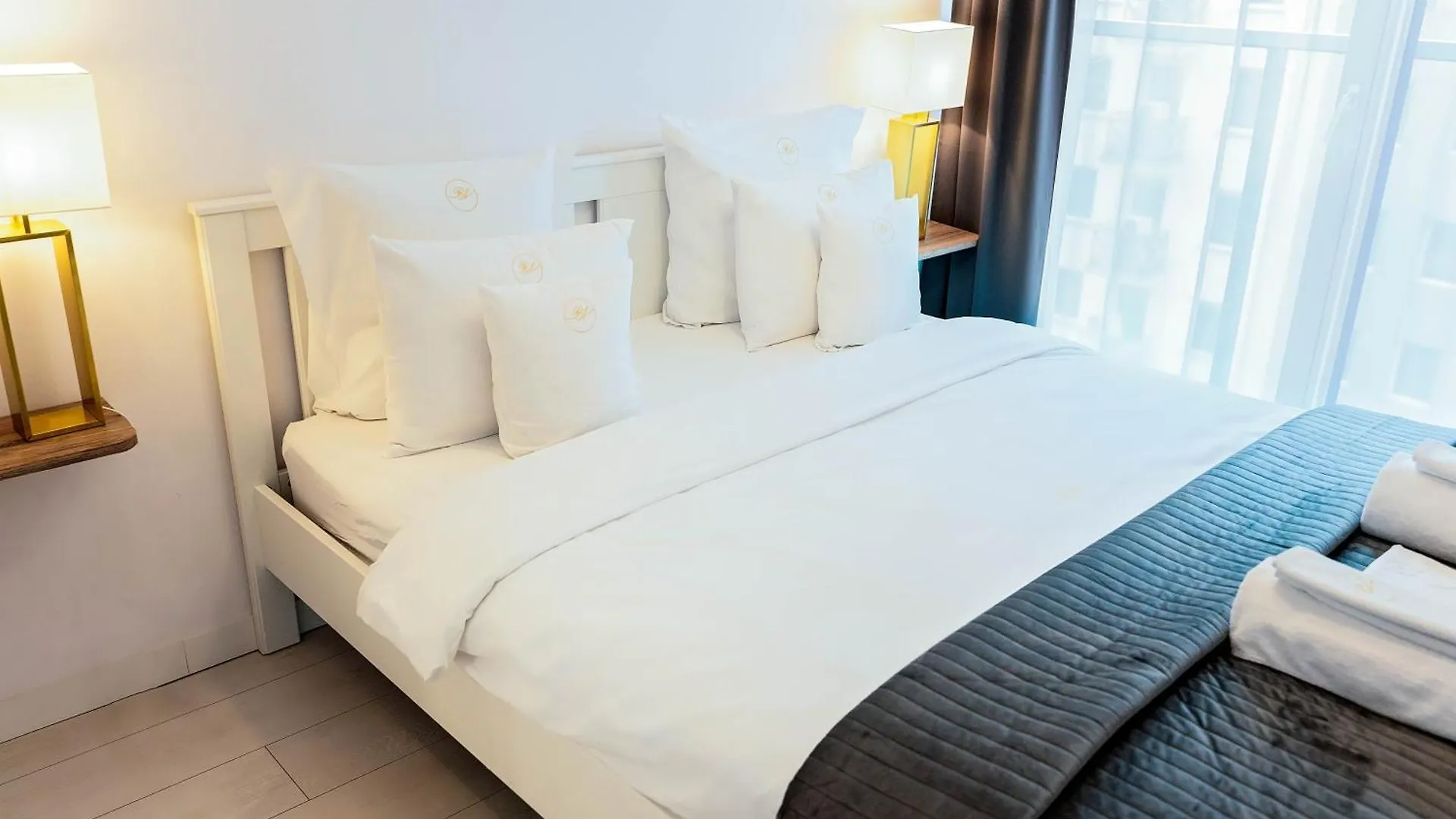 Apartamento 3 Rooms In Mennica Residence Varsóvia Polónia