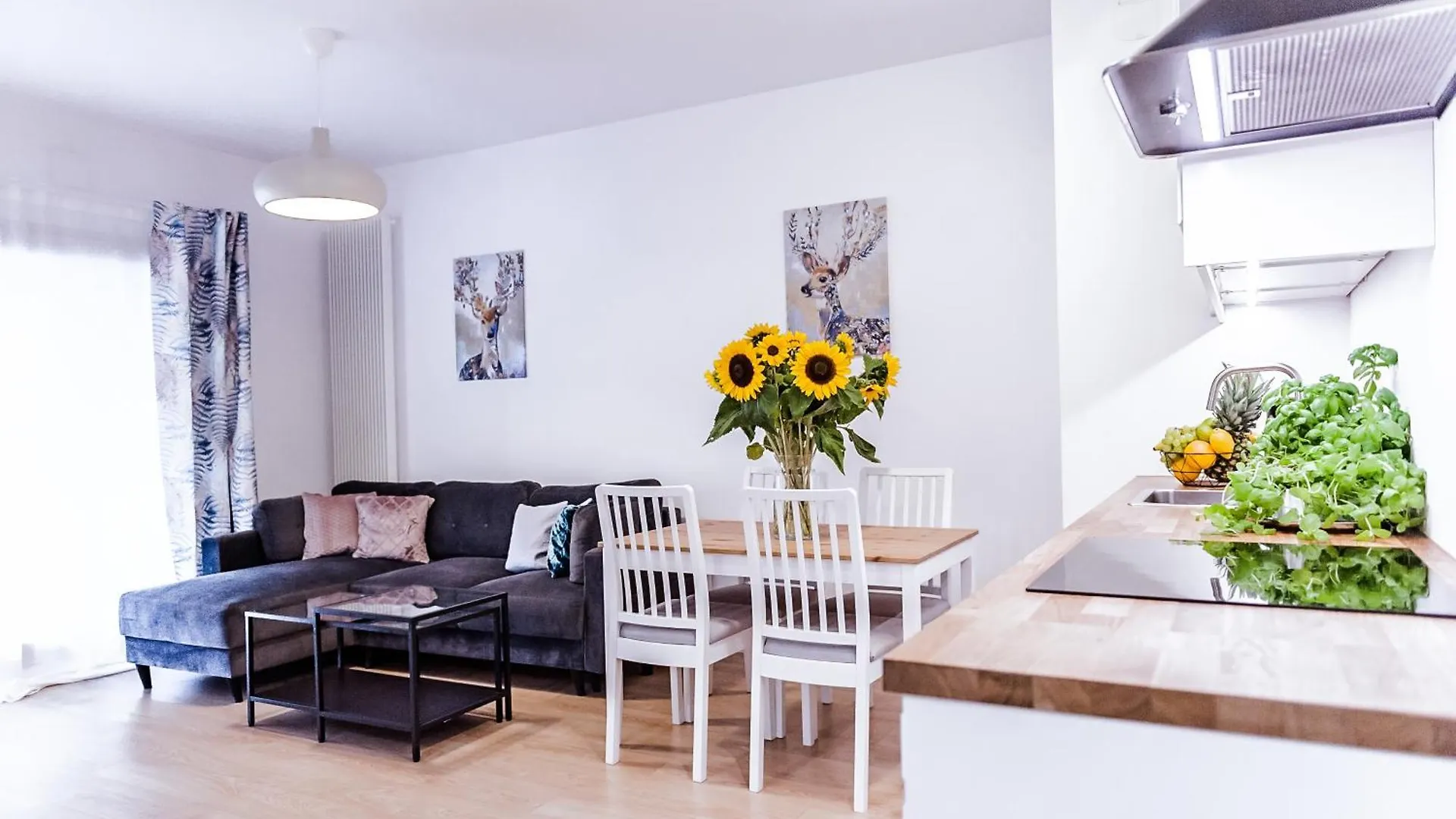 3 Rooms In Mennica Residence Varsóvia