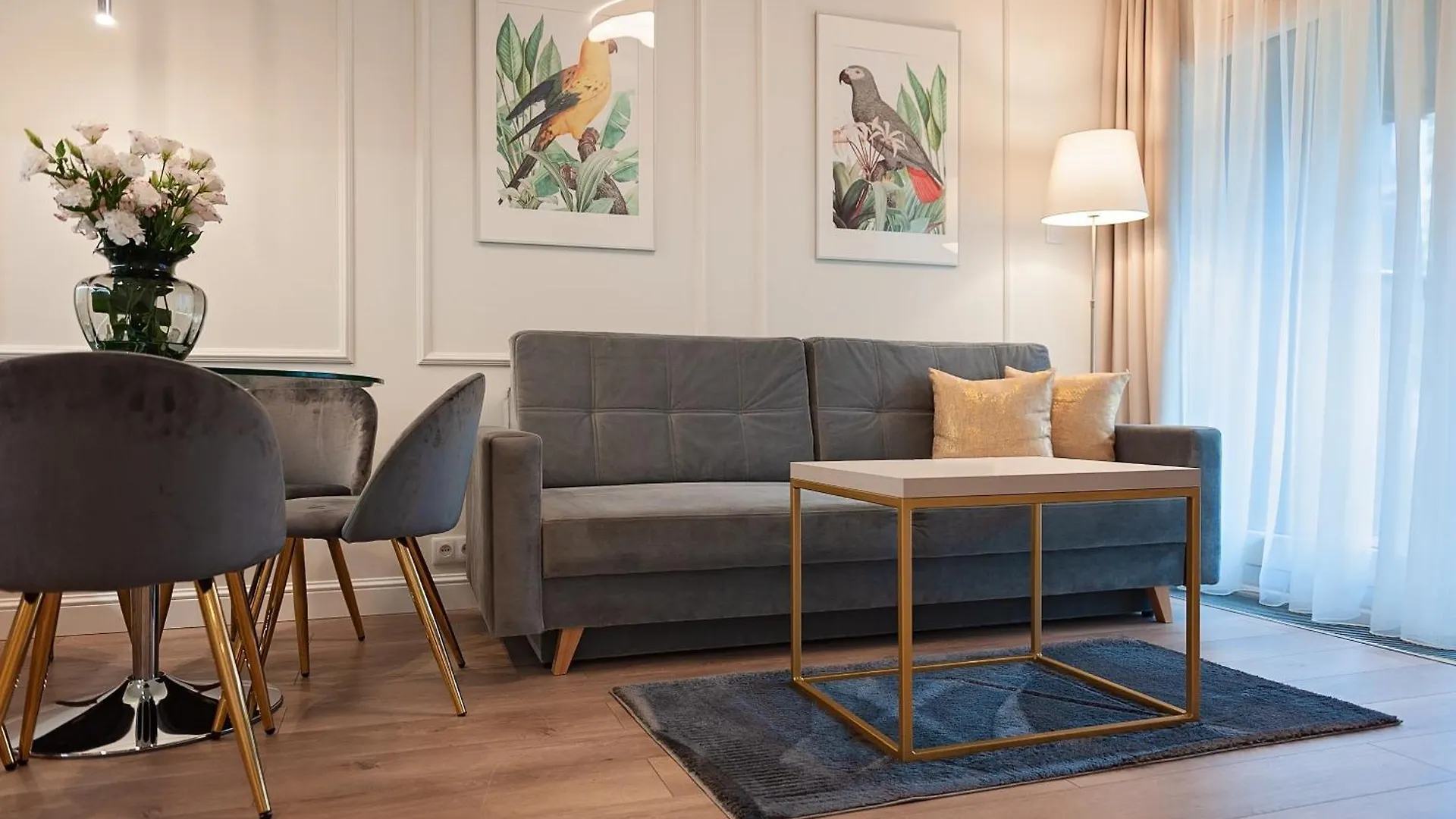 Apartamento 3 Rooms In Mennica Residence Varsóvia