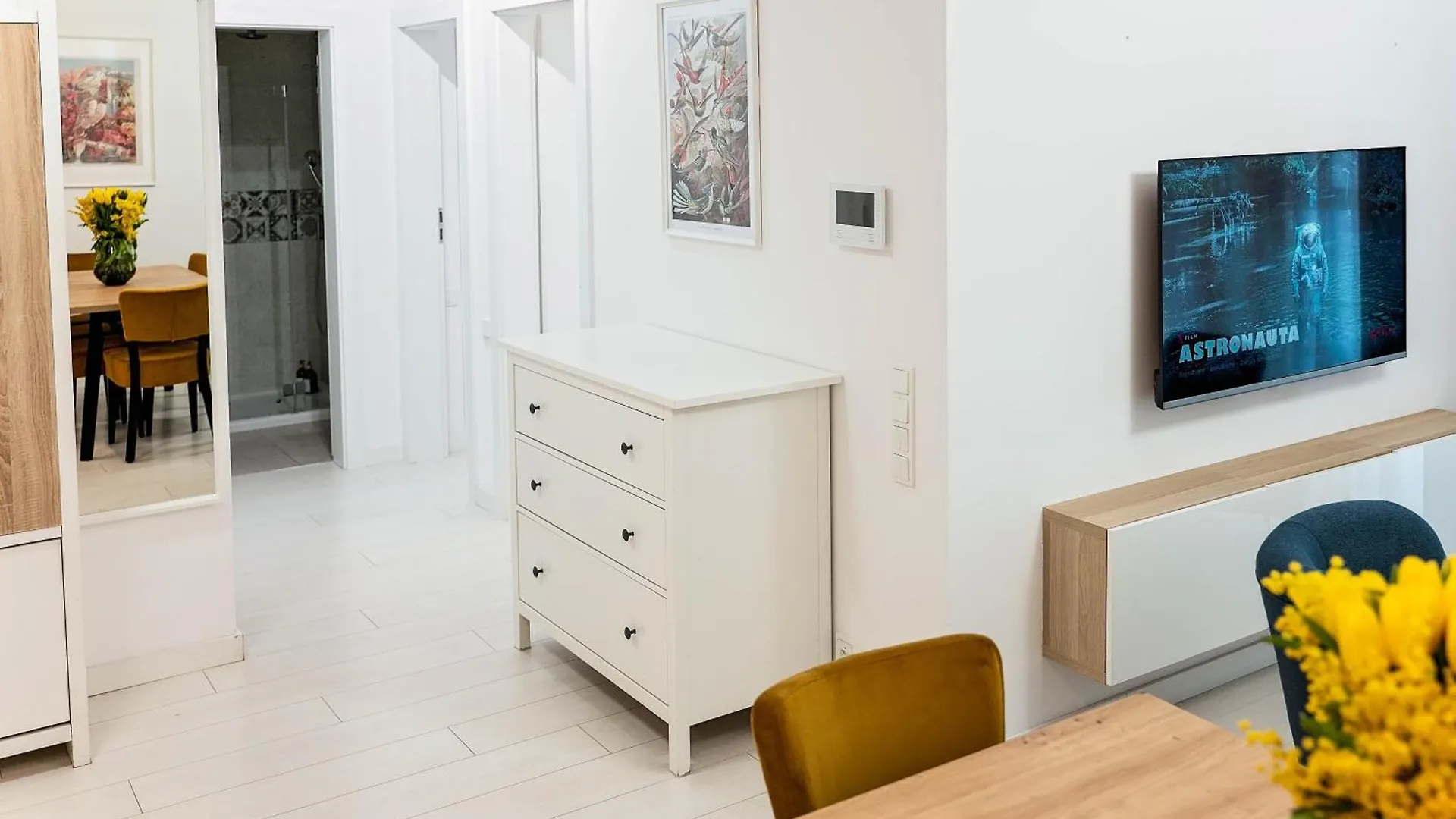 Apartamento 3 Rooms In Mennica Residence Varsóvia